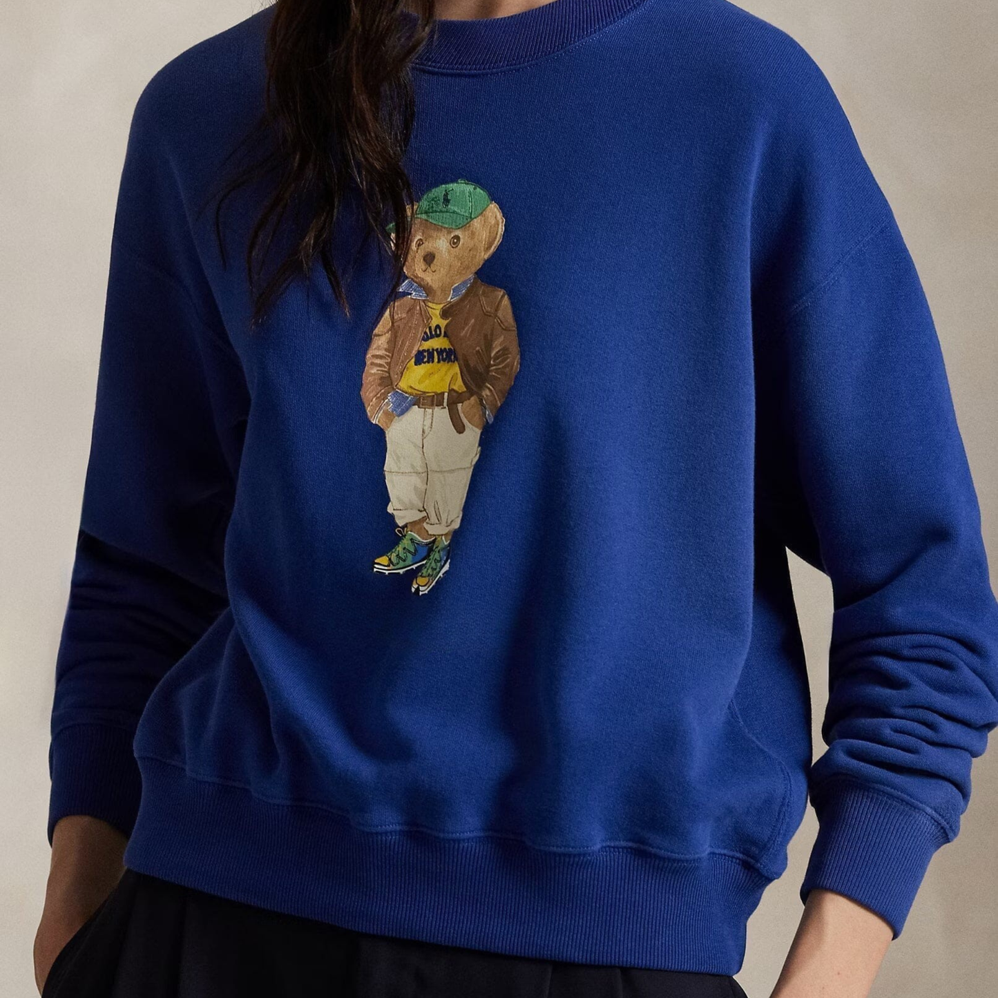 Leichtes Bear Fleece-Sweatshirt mit Rundhalsausschnitt