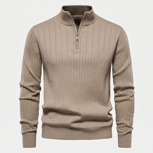 Klassischer Strickpullover mit Reißverschluss