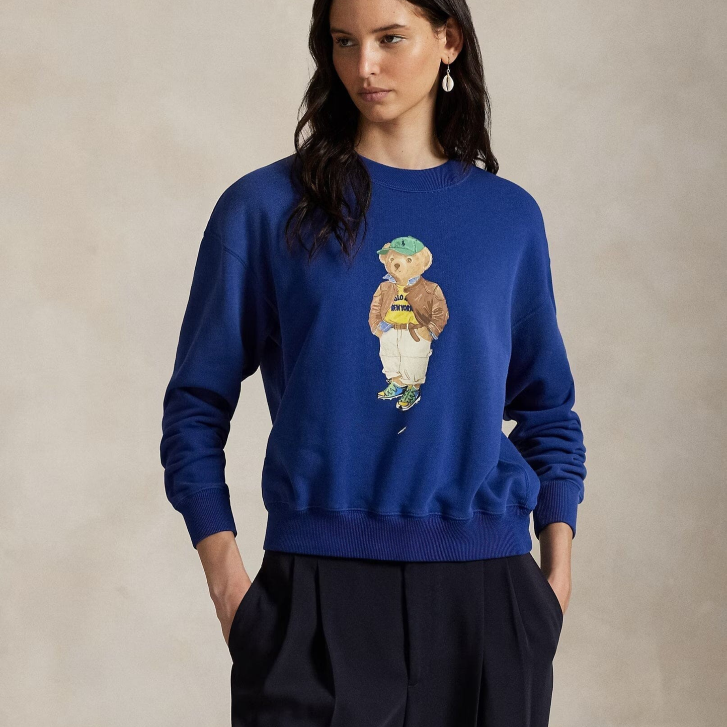 Leichtes Bear Fleece-Sweatshirt mit Rundhalsausschnitt