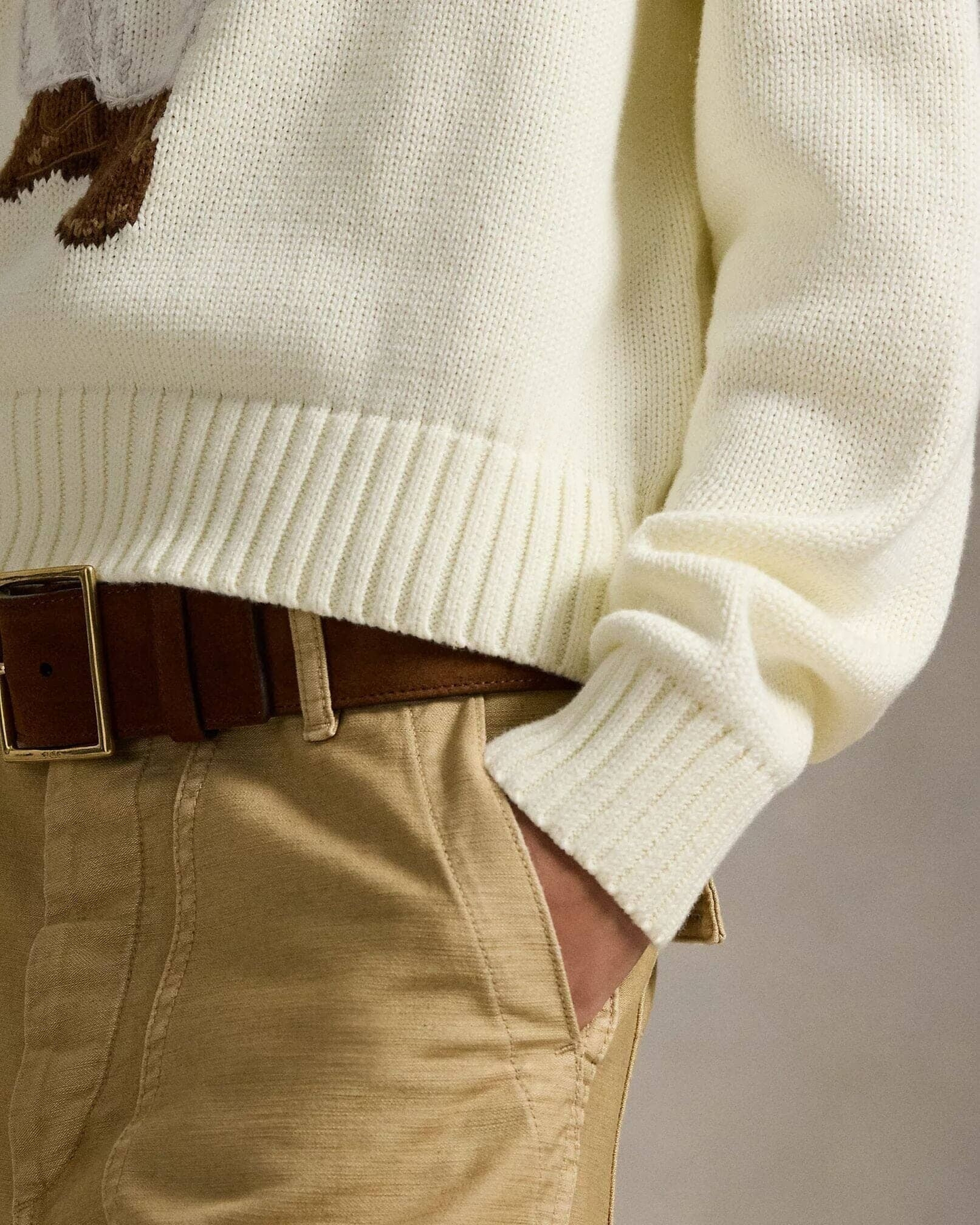 Bear Baumwollpullover mit Rundhalsausschnitt